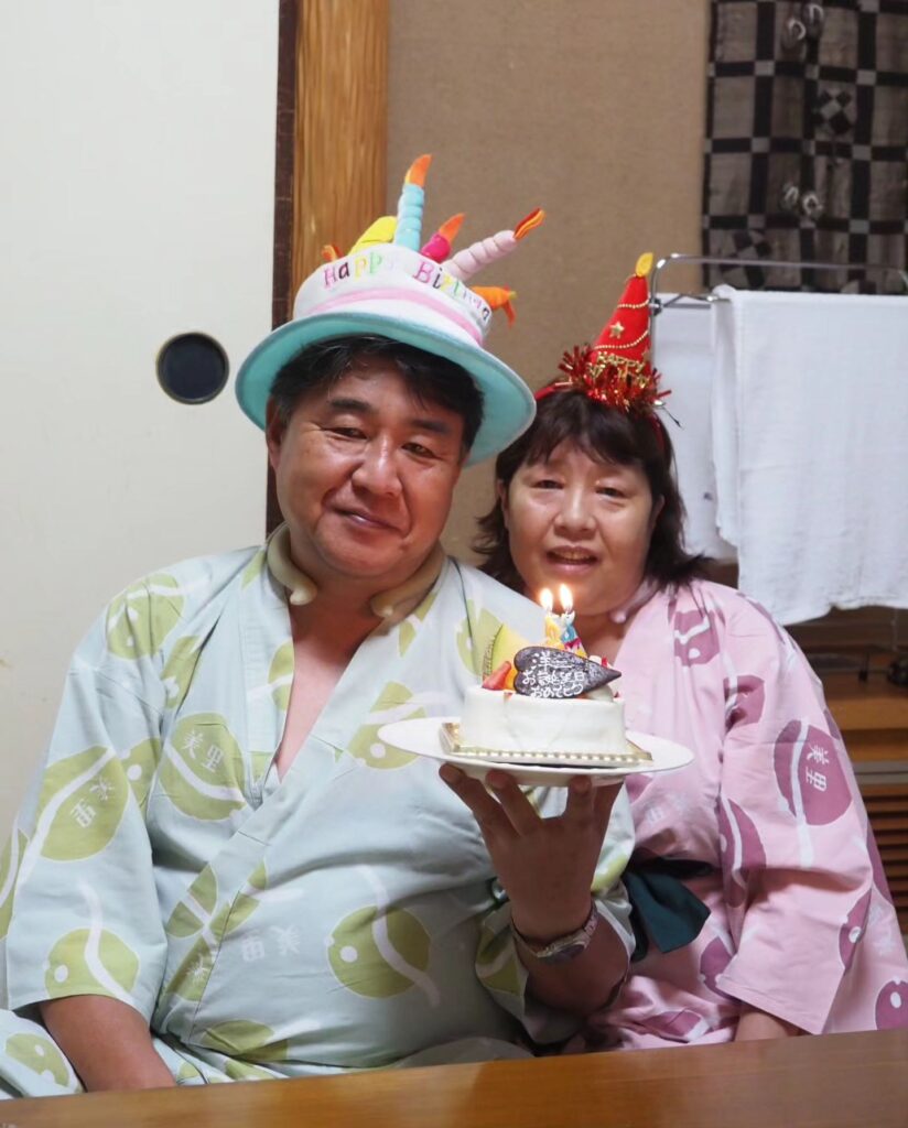 お誕生日のご旅行でご利用いただきました何年経っても生まれた日を改めてお祝いしてもらうことは嬉しいですよね黒川温泉で人気のケーキ屋